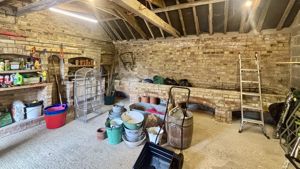 Photo 19- click for photo gallery